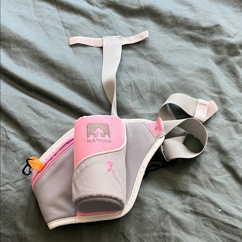 Nathan Pink and Gray Hydration Pack